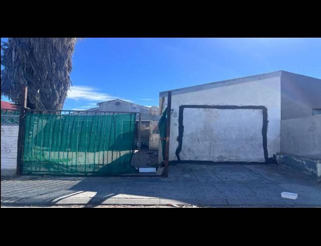 3 BEDROOM HOUSE FOR SALE IN SUMMER GREENS